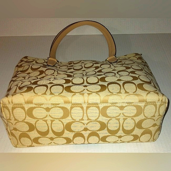 ☆Brand New☆Beautiful COACH Signature Stripe 12CM Emerald Zip Top Tote☆ - Picture 3 of 16